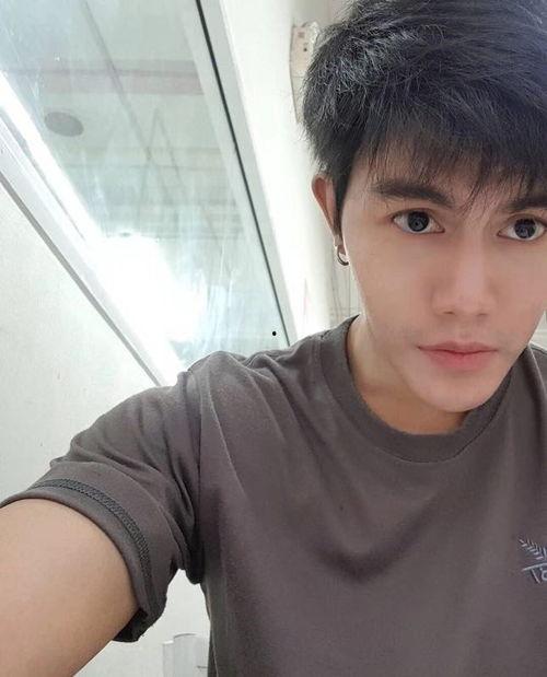 吃瓜网红男博主,揭秘吃瓜网红男博主的幕后故事
